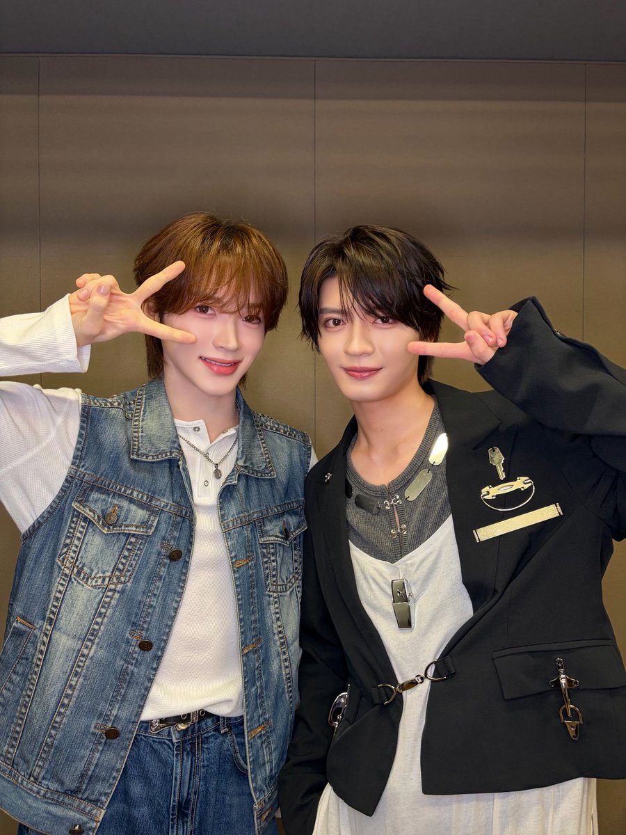 genjibu_sdr's tweet photo. 【ご挨拶】

#KO1KEYZ / #DAIKI さん
ありがとうございました！

@KO1KEYZofficial https://t.co/AUtYLapuHO
