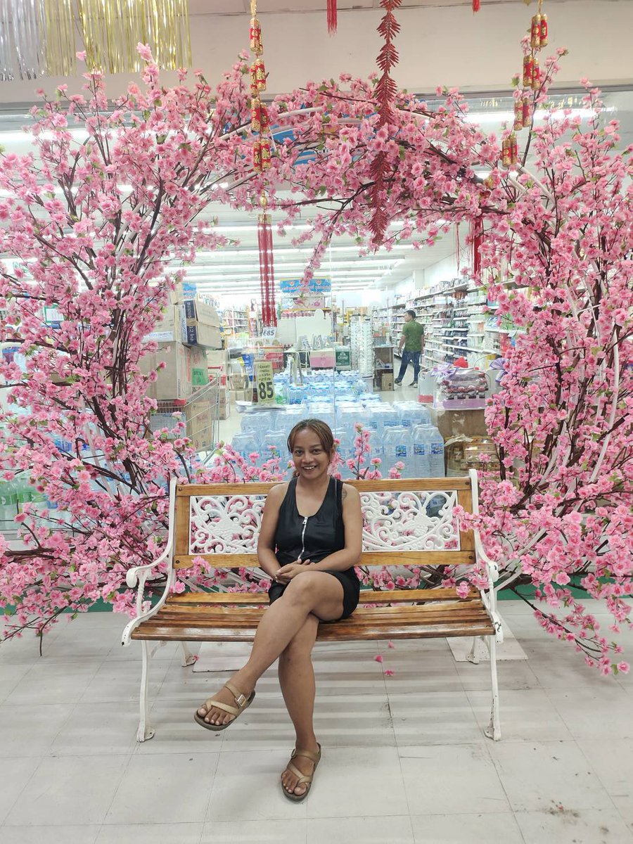thathanithani's tweet photo. ถึงอายุจะเยอะแต่ยังอยากสวยอยู่ https://t.co/6SUhWLW5ML
