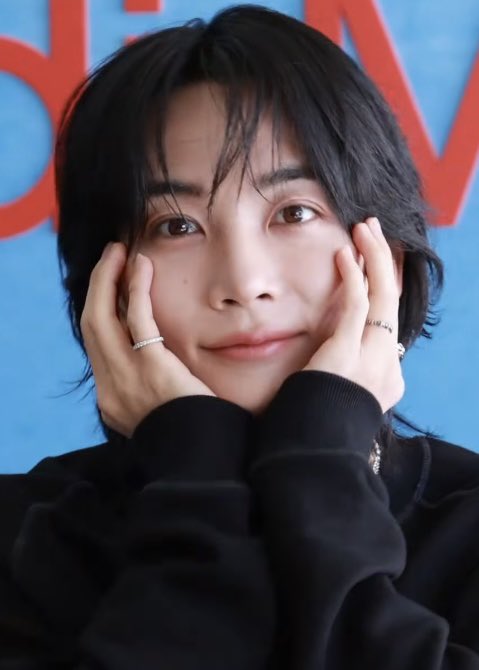 wonubliss's tweet photo. 🌸🌸🌸 https://t.co/R1YOrEqqu2