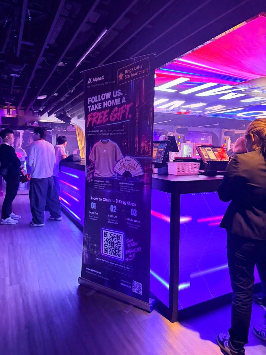 AlphaX_DEX's tweet photo. 🎉 Thank you to everyone who came to the after party last night!

Hope you enjoyed the gifts, the drinks, and the DJ. 🎁🍸🎶

We're back at the booth in the main venue today — if you're passing by, come say hi! 👋 https://t.co/ajWxQ1hvem