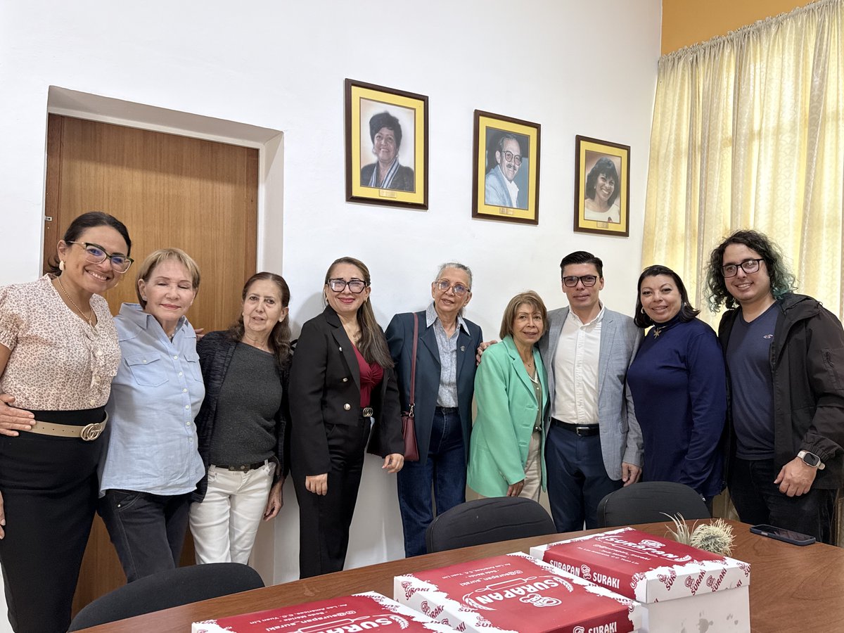 fronteraenlaweb's tweet photo. #07Oct | #Mérida | Virgilio Castillo y la Transformación Universitaria se impusieron en elección profesoral ulandina https://t.co/sebRNYVk5R | #Regionales https://t.co/sQNlETPBHI