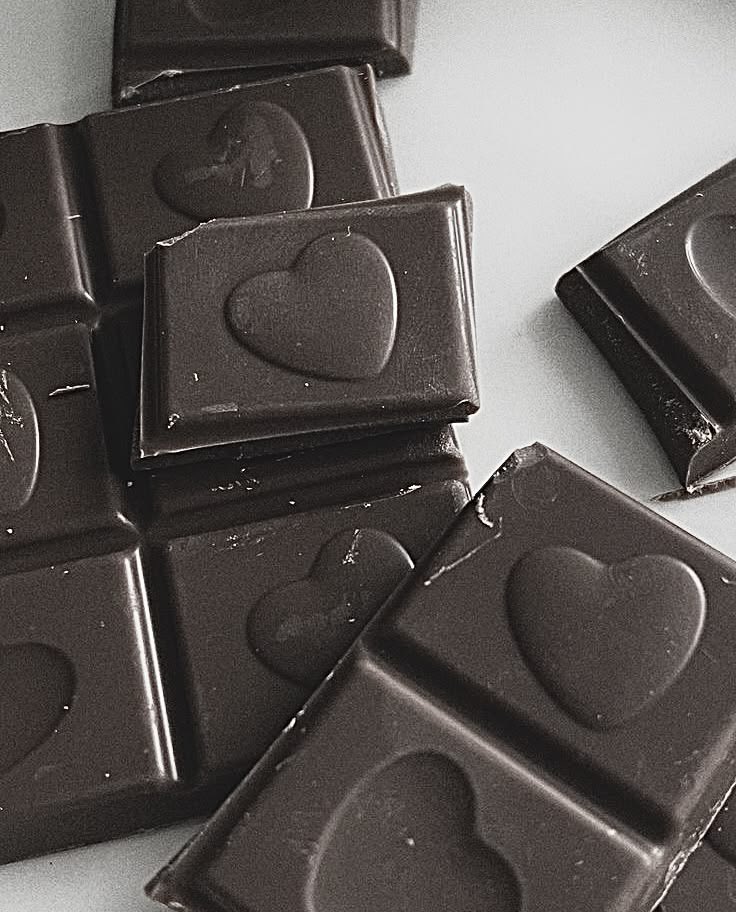 aeriflvr's tweet photo. kiss marry kill
white chocolate, milk chocolate, dark chocolate ♡ https://t.co/lPKKvO9SMj