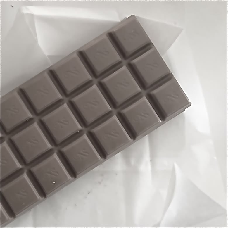aeriflvr's tweet photo. kiss marry kill
white chocolate, milk chocolate, dark chocolate ♡ https://t.co/lPKKvO9SMj