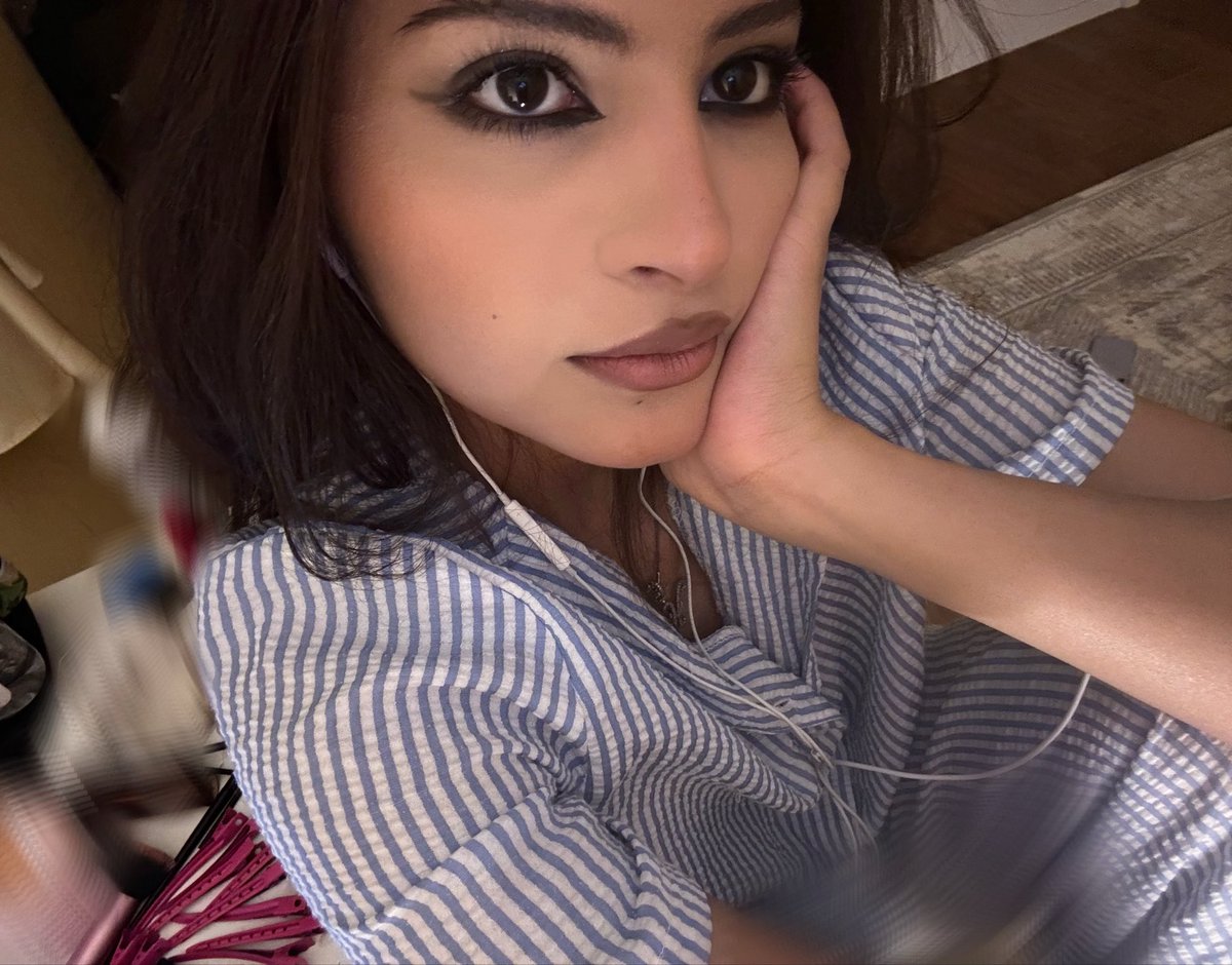 utql7's tweet photo. 🧑🏻‍🩰 https://t.co/uywcWrOZFU