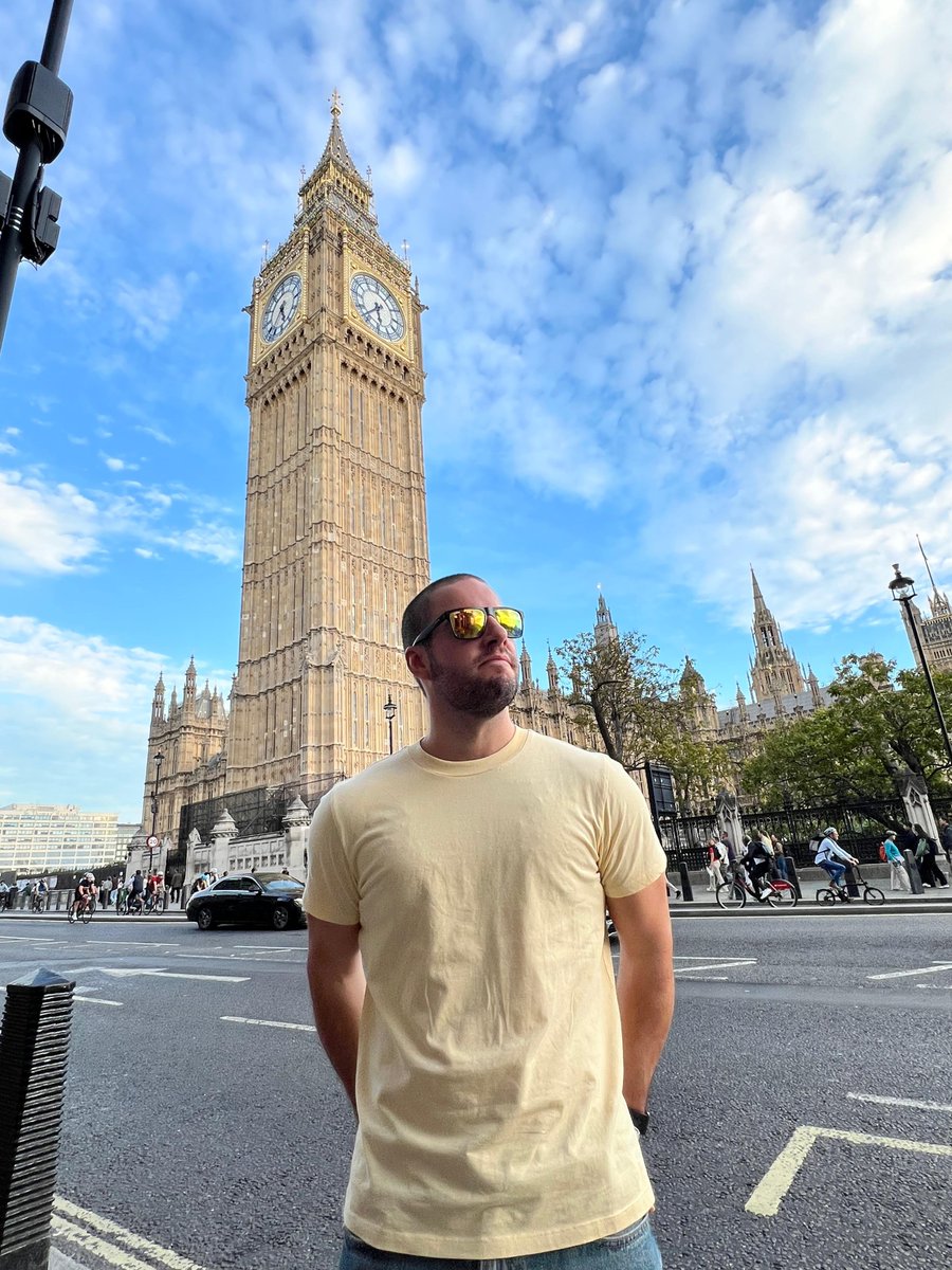 nachoaramburu23's tweet photo. Unos dias por Londres 😁 https://t.co/ag31RamwcY