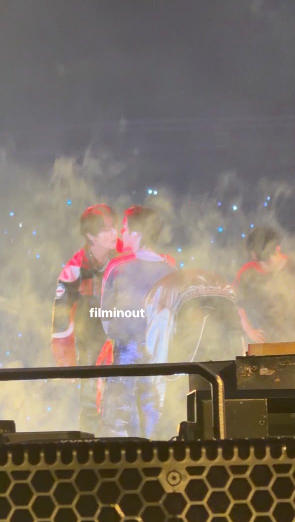 pervysageishere's tweet photo. Oh my god JKs going to eat Yoongi by the end of this tour 😭😭 https://t.co/L5lbIHyyHX