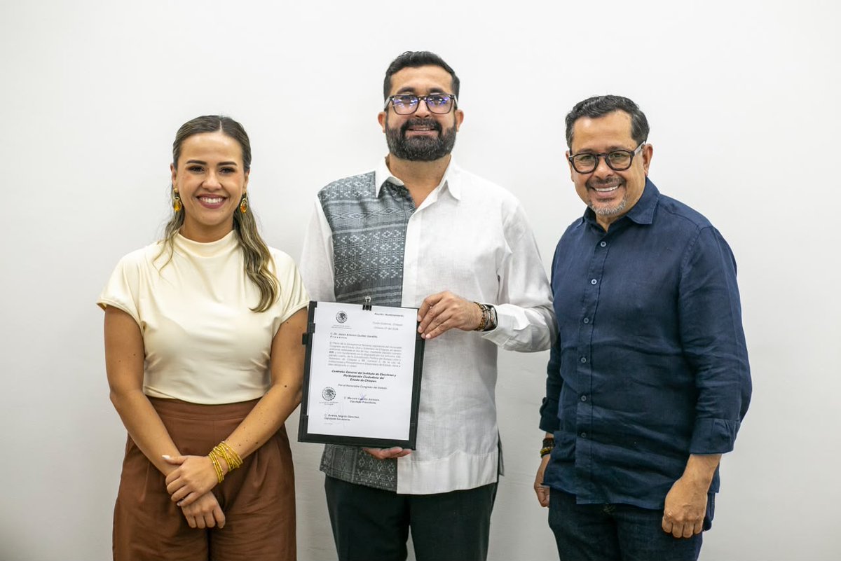 congresoChis's tweet photo. #BOLETÍN || Congreso nombra a Jesús Antonio Guillén Gordillo como contralor general del @IEPCChiapas.
Leer más ➡️ https://t.co/pVuEjfTpBJ

#69LegislaturaChiapas #LegislandoConHumanismo @MarcelaCastill0 @mariofcoguillen https://t.co/r6GbQRZNOp