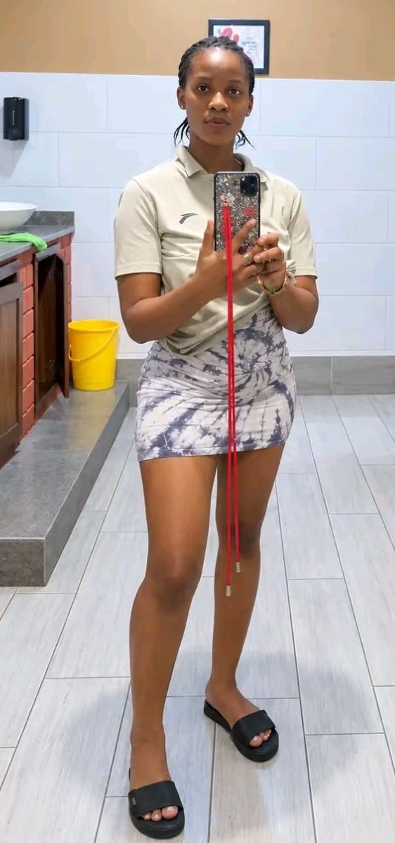 Kalinye_Kalinye's tweet photo. MercyCool 🔥🔥🔥🔥 https://t.co/mKGQSorkQf