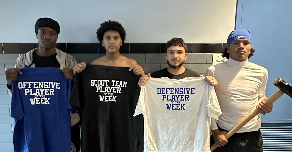 DuganMethuen's tweet photo. Congratulations to Darren Dornezon, Jazmany Caraballo, Jayvien Frias, and Lyric DeLeon for being Methuen Football’s Players of the Week for our game vs Andover! Keep fighting boys. Great job! @DarrenDornezon @LyricDeLeon10 https://t.co/kT8KFfsq3q
