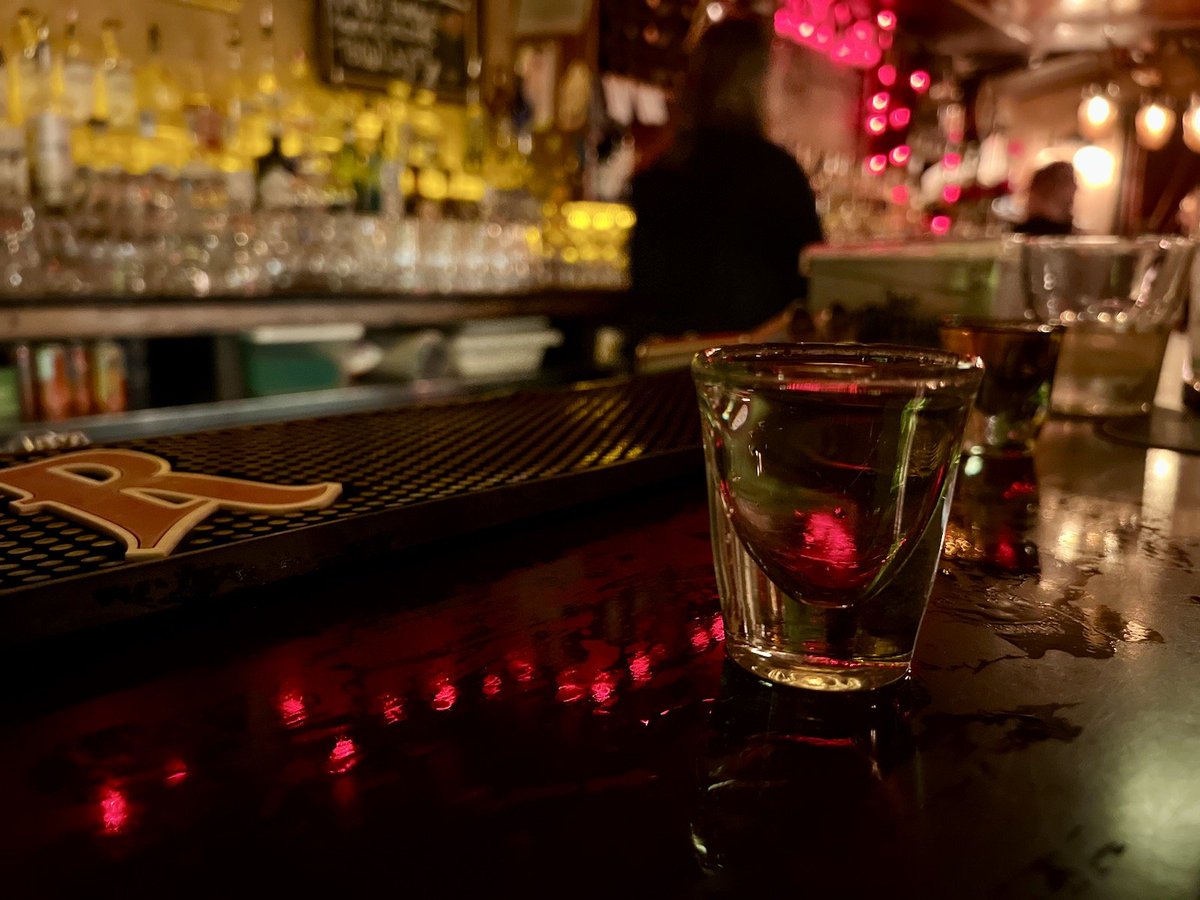 AgentSheenah's tweet photo. Posted a 2nd chapter to the Barista AU prompt I had written for #cleveweek2026 ☕️
Steve goes on a second date with Claire at the Sleeping Raccoon unaware of where the night would lead them...
Read here 👇https://t.co/XHQTE0ZRjt
#cleve #steveburnside #claireredfield #fanfic https://t.co/0AtRfSwdtJ