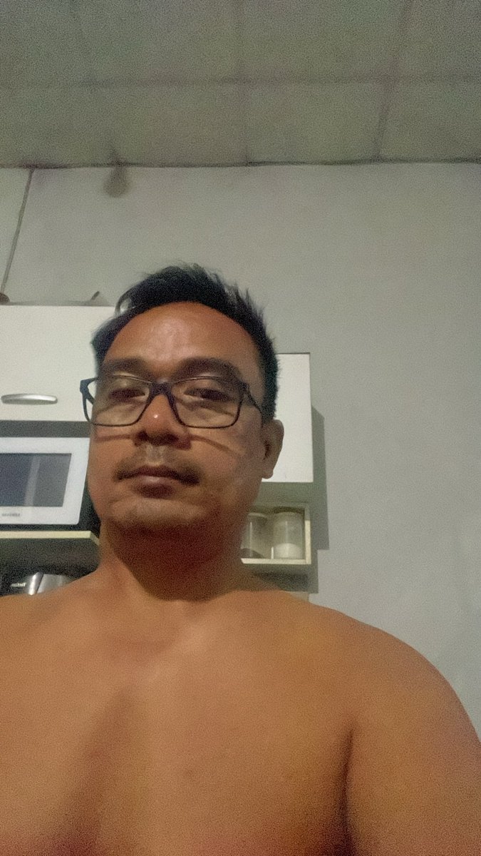 DklZZSZZUmhgRaK's tweet photo. สวัสดีตอนเช้าคับ https://t.co/LC0eywOGQG