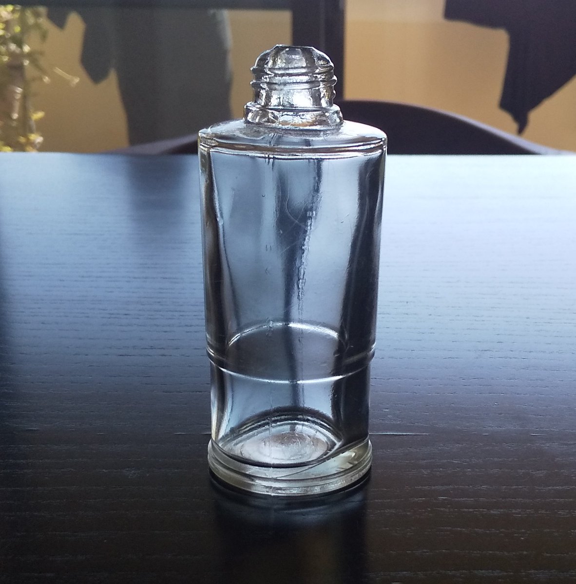 giroll's tweet photo. ミスダリア　ブリランチン
なぜ正体が分かっているかと言うと
リプにキャップとラベル追加します
これ、どんなキャップか想像出来ます？ https://t.co/SC7ZzFTLN0