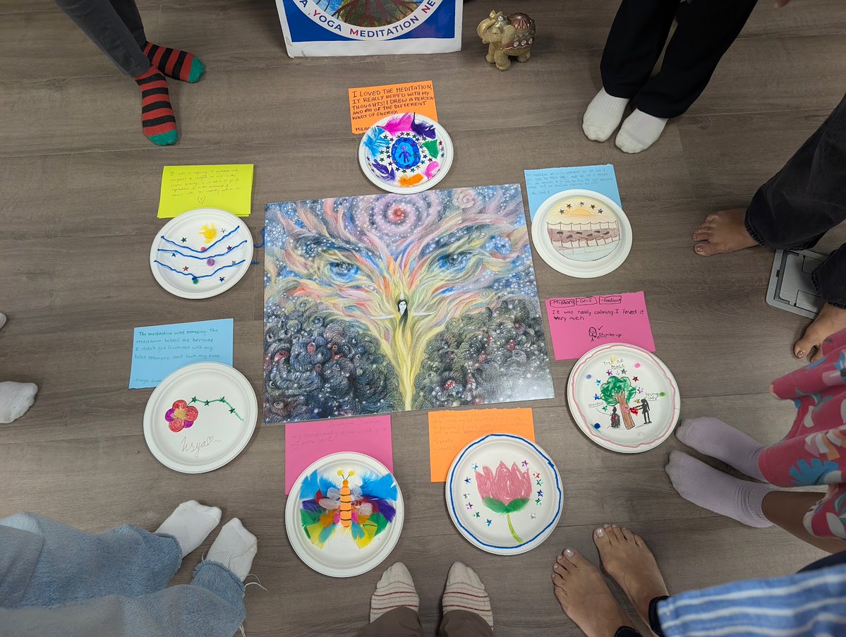 SY_Halton's tweet photo. 🎨🧘Kids &amp; Teens benefit from the https://t.co/az89mAvjGV FREE creative meditations. @cityburlington @townofoakville @TownOfMiltonON 
For #YouthWellness!

💌Sharing meaningful feedback &amp; creations from #TEENS #meditation @BurlOnLibrary workshop here:
☺️https://t.co/k08OhrQ3Zl https://t.co/42sEbW6pmS