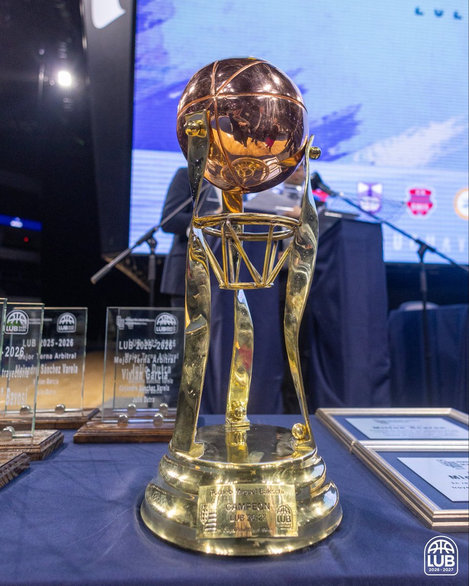 basquetcaliente's tweet photo. LA LIGA URUGUAYA COMENZARÁ EL LUNES 19 DE OCTUBRE.

Se decidió por votación de los clubes en Asamblea General. https://t.co/1u9aUYZ3YS