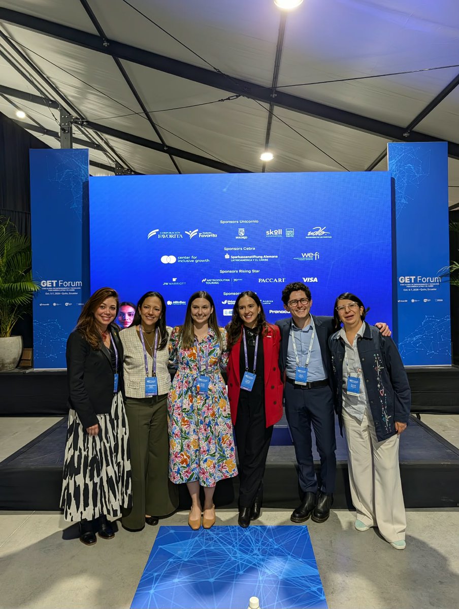 SalasLuzm's tweet photo. Ayer participé en el GET Forum en Quito y me llevo una convicción: la transformación digital requiere confianza y soluciones que respondan a la realidad de las personas. Con el equipo de Strive Colombia compartimos avances para llevar esa idea a la práctica con los pequeños negocios.
#GETForum2026 #StriveColombia