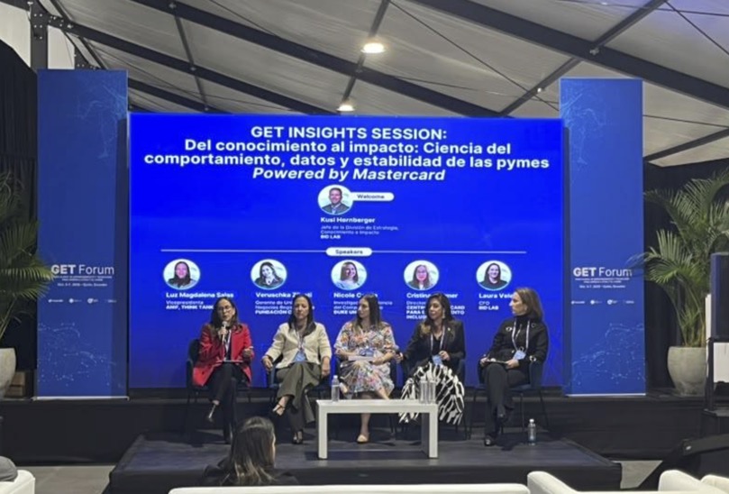 SalasLuzm's tweet photo. Ayer participé en el GET Forum en Quito y me llevo una convicción: la transformación digital requiere confianza y soluciones que respondan a la realidad de las personas. Con el equipo de Strive Colombia compartimos avances para llevar esa idea a la práctica con los pequeños negocios.
#GETForum2026 #StriveColombia