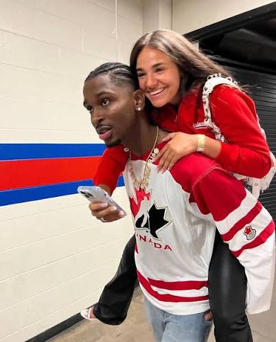 HakarisupremaC's tweet photo. Our hoes don’t cheat 🤣🤣🤣🤣 https://t.co/t11LdkNzzO