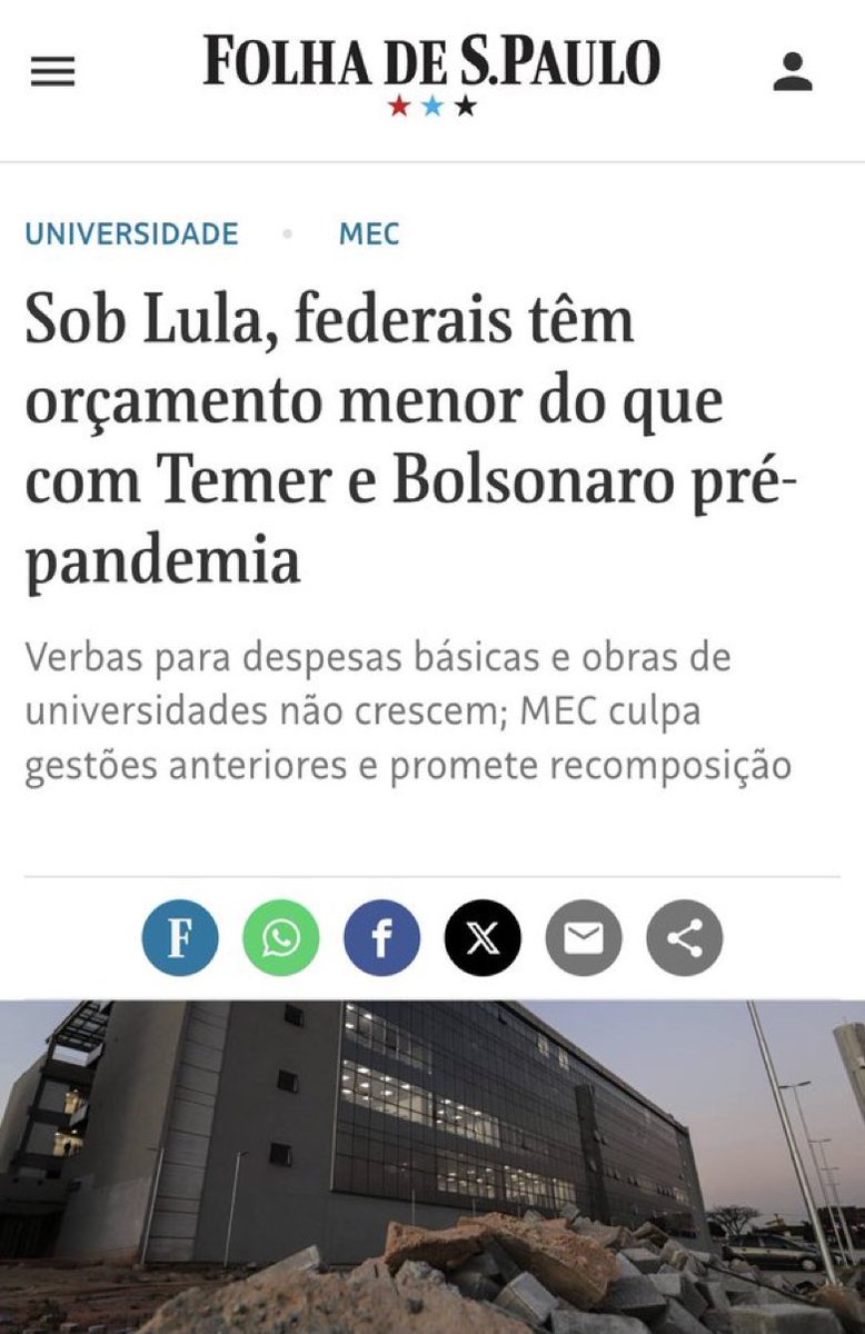 ViniciusRJ0's tweet photo. A manifestação dos estudantes hoje no RJ, não cobrou mais orçamento para as universidades porque?

LULA ODEIA A EDUCAÇÃO https://t.co/3OSOM8pGHf