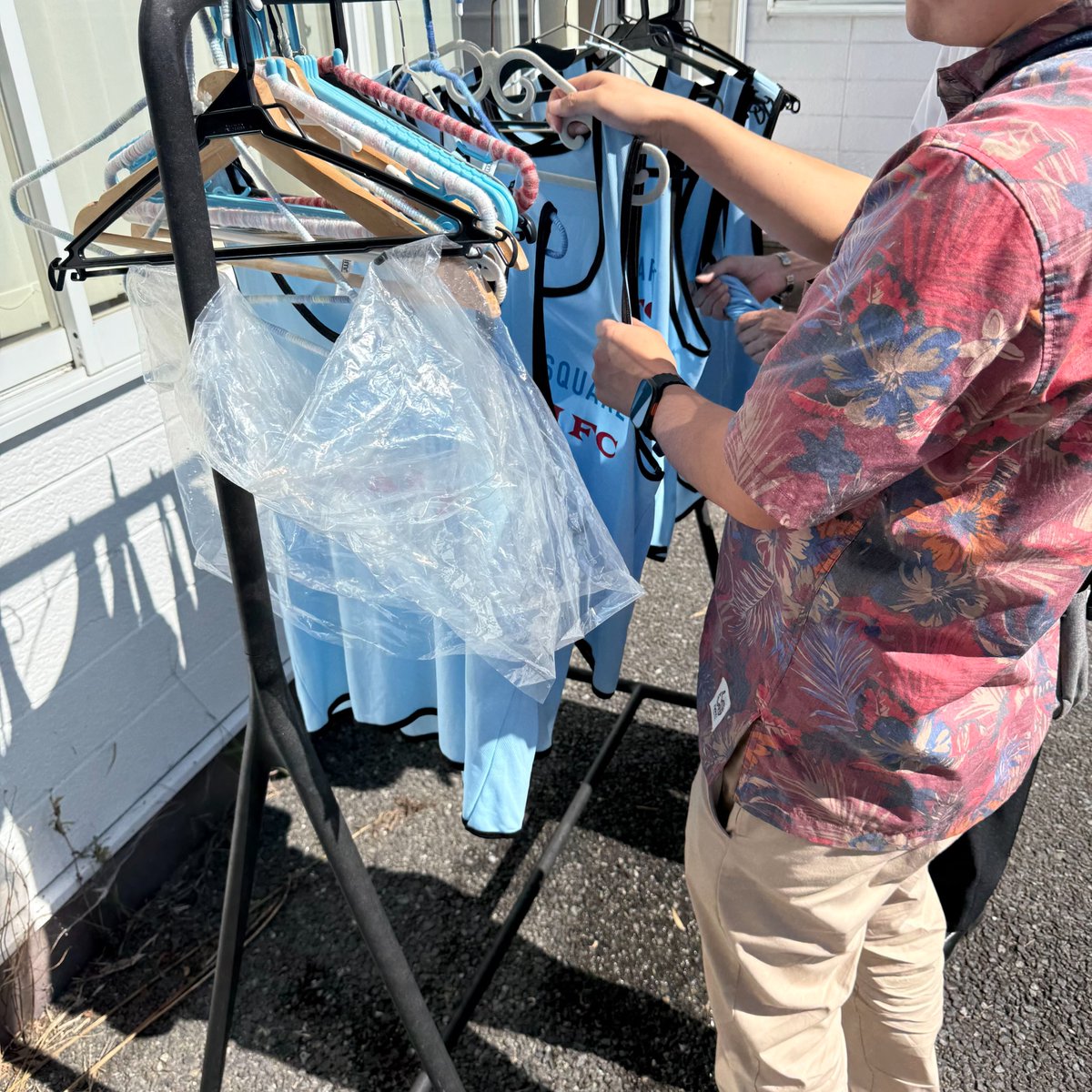ss_kamiarakawa's tweet photo. 早速活動で使用し、洗濯して干しているところをパシャリ📸 https://t.co/TEDpLZ5hsi