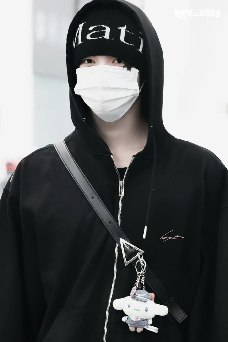 luveinmin's tweet photo. all black 🖤🩶

#SMTR25  #HAMIN  #하민  #ハミン #SMNBG https://t.co/p71iSkdovn