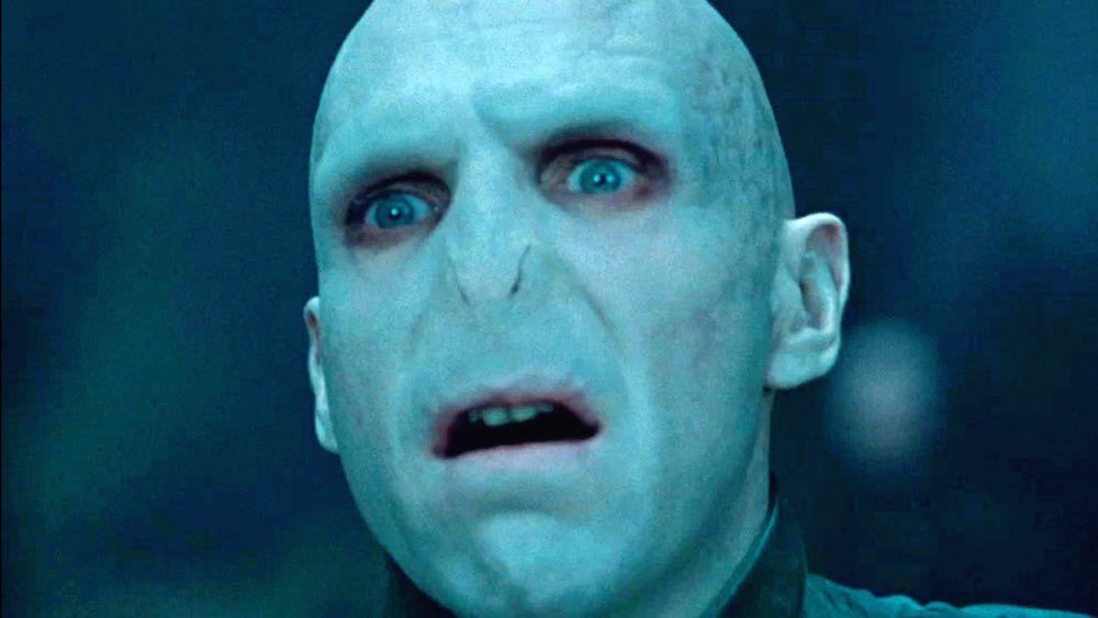 DatingSims's tweet photo. “Bellatrix I am speaking calmly to not scare the others. We are going to apologize to Harry Potter. No, yes he showed me the muggle gun he was going to shoot me in the face with. That’s so goddamn scary are you serious? He said he’s skull fuck me. BRING MALFOID OVER.” https://t.co/07phj6eJbm