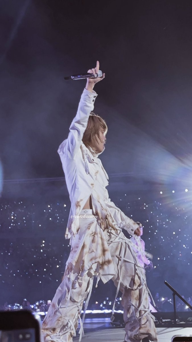 cutekoomn's tweet photo. jimin by me 🪽🎀 ⊹ ࣪ ˖ ໒꒱ https://t.co/Qy1dkgzK1Q