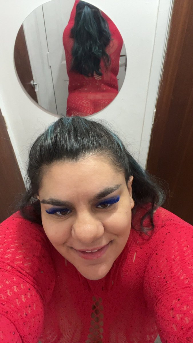 YourCurvyFantas's tweet photo. Live on @adltwrk come and see me https://t.co/F9teOa408R https://t.co/JVcRVj5bWj