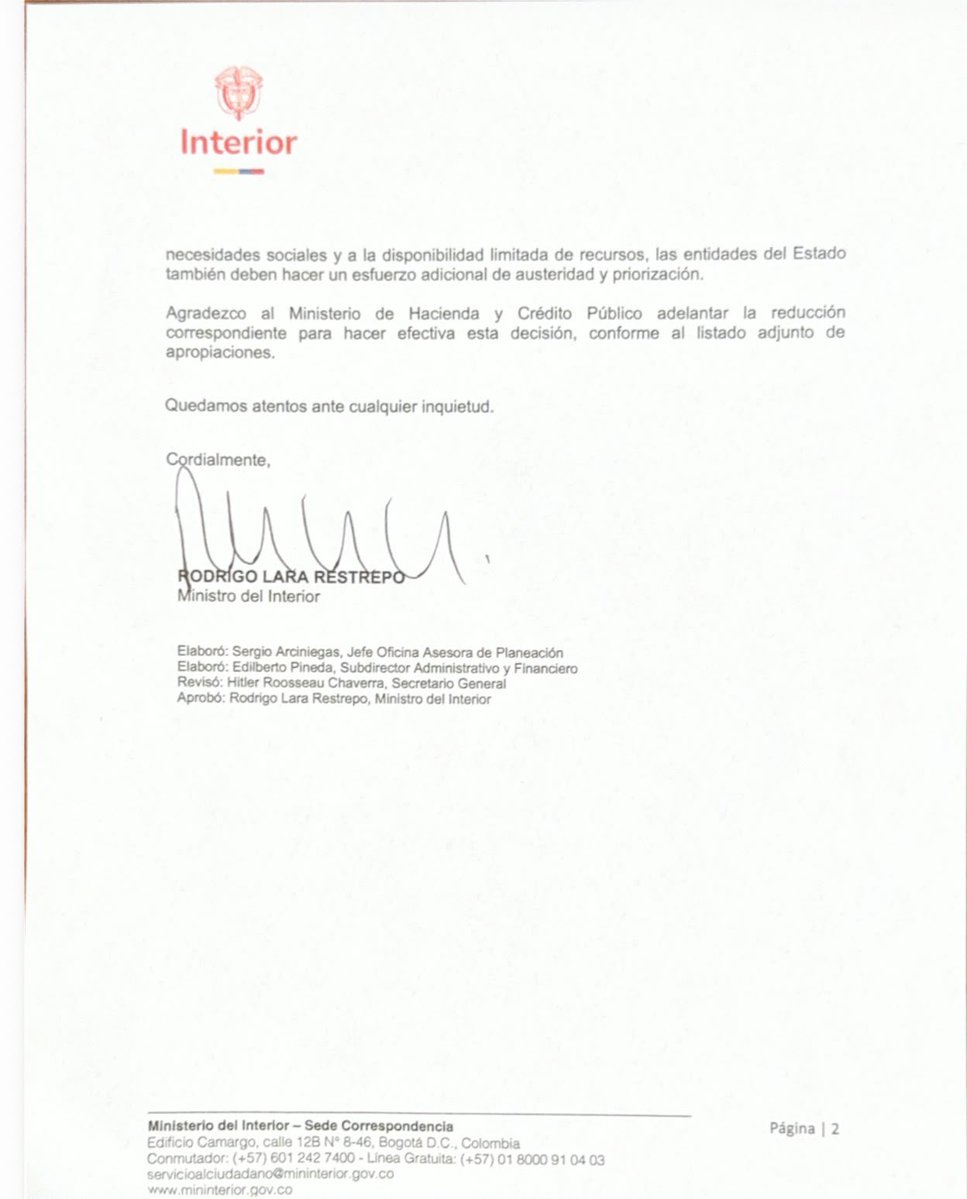 Rodrigo_Lara_'s tweet photo. ¡Aquí predicamos con el ejemplo! 🇨🇴 

103 mil millones de pesos de ahorro en el Ministerio del Interior. Hacemos lo mismo y más con mucho menos. Recursos que ahora pueden ir a los programas sociales de los colombianos.

También terminamos 557 contratos heredados de la politiquería anterior y conservamos solo a quienes sí trabajan. Aquí no se paga por no hacer nada.

Menos burocracia, más resultados. La austeridad empieza por casa.