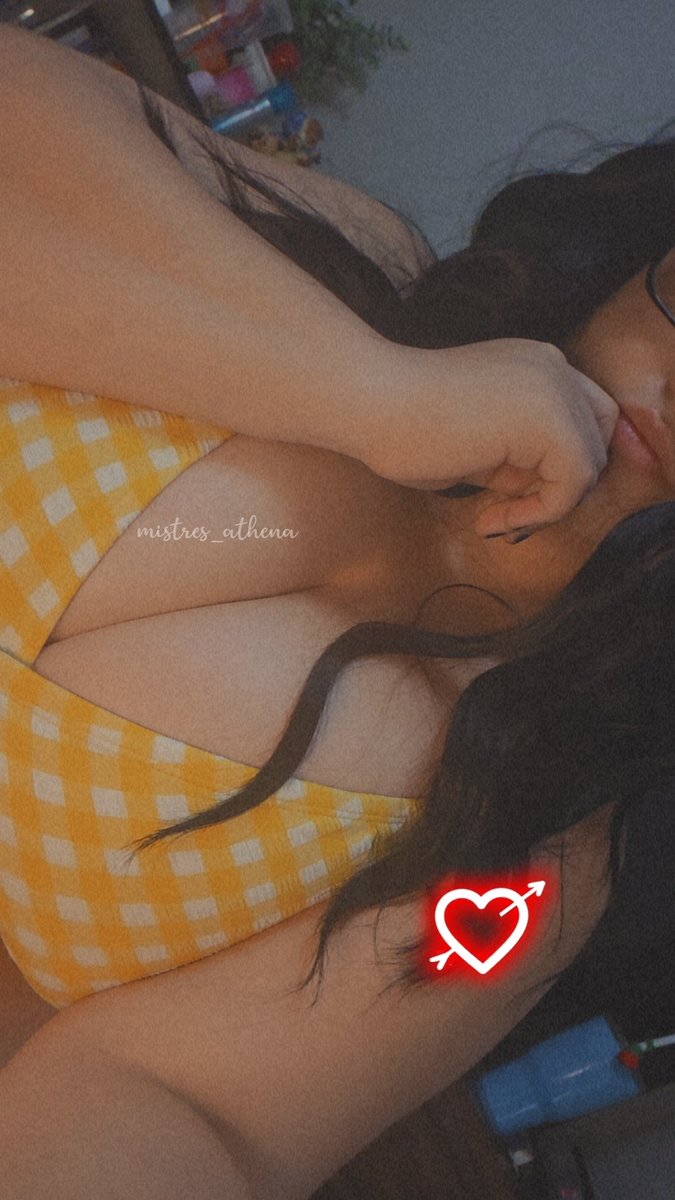 AthenaMist14914's tweet photo. My birthday is tomorrow &amp; I’m completely offline this weekend (9th��12th). 🎂
With that, Birthday Receipt Roulette is live on my DebtKeeper! Use that, YouPay/Throne to enter. Highest sender wins a custom reward &amp; lowest gets blacklisted when I return. 💸 
Link is below🥳🎉 https://t.co/BOkubd7uD9