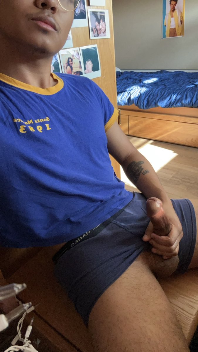 luvrm4c's tweet photo. Reposting one of my best nut vids https://t.co/4eSd0C29lv