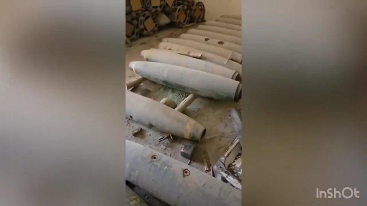 AfriMEOSINT's tweet photo. I’m almost certain most of this came from ENDF stocks, given the air-to-air missiles, air-dropped bombs and ENDF-operated Mohajer-6.

The TDF may have captured them in the 2020–2022 Tigray war or the ENDF may be presenting its own inventory as TDF weapons for propaganda purposes. https://t.co/DUSjRx4xxV
