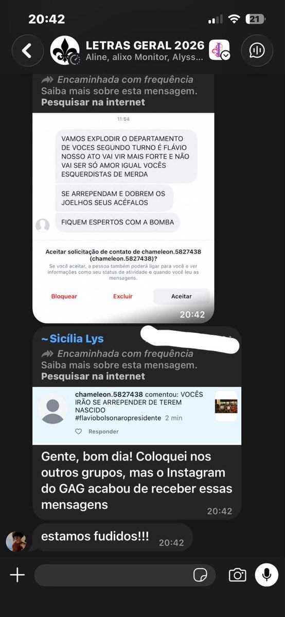 drogasiu's tweet photo. Ontem tiveram algumas ameaças de BOMBA feita por bolsonaristas contra alunos da mobilização das federais de Pernambuco a favor do governo Lula, hoje de noite um dos laboratórios da UFPE se encontra assim neste exato momento. https://t.co/w49SHk8CAk
