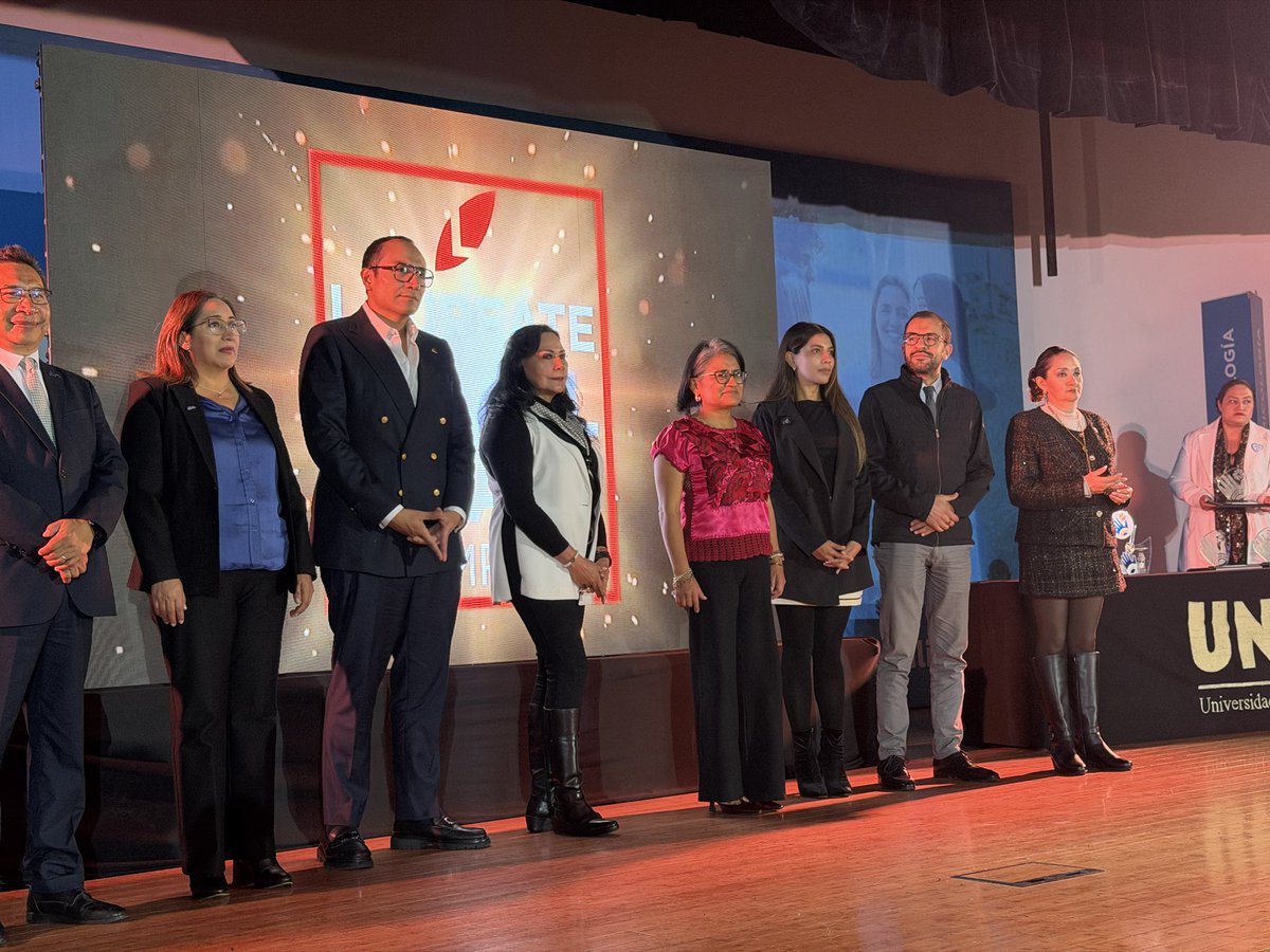 FridaJGuillen's tweet photo. Dice el dicho que “los jóvenes son el futuro”, pero hoy comprobé que no, ¡somos el presente! 💡✨

Acompañé la entrega del Premio @UNITECMX a la Innovación Tecnológica para el Desarrollo Social y me quedé impactada con el nivel de proyectos que vi.

Desde la Comisión de Juventud seguiremos trabajando por espacios para que más ideas así sigan creciendo. 👏🚀

#JuventudCDMX #UNITEC #InnovaciónTecnológica #CongresoCDMX