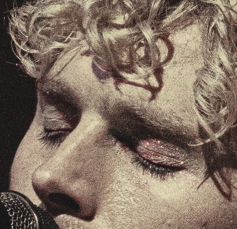 curlslead's tweet photo. glitter boy ☺️ https://t.co/i7wAqmllZS