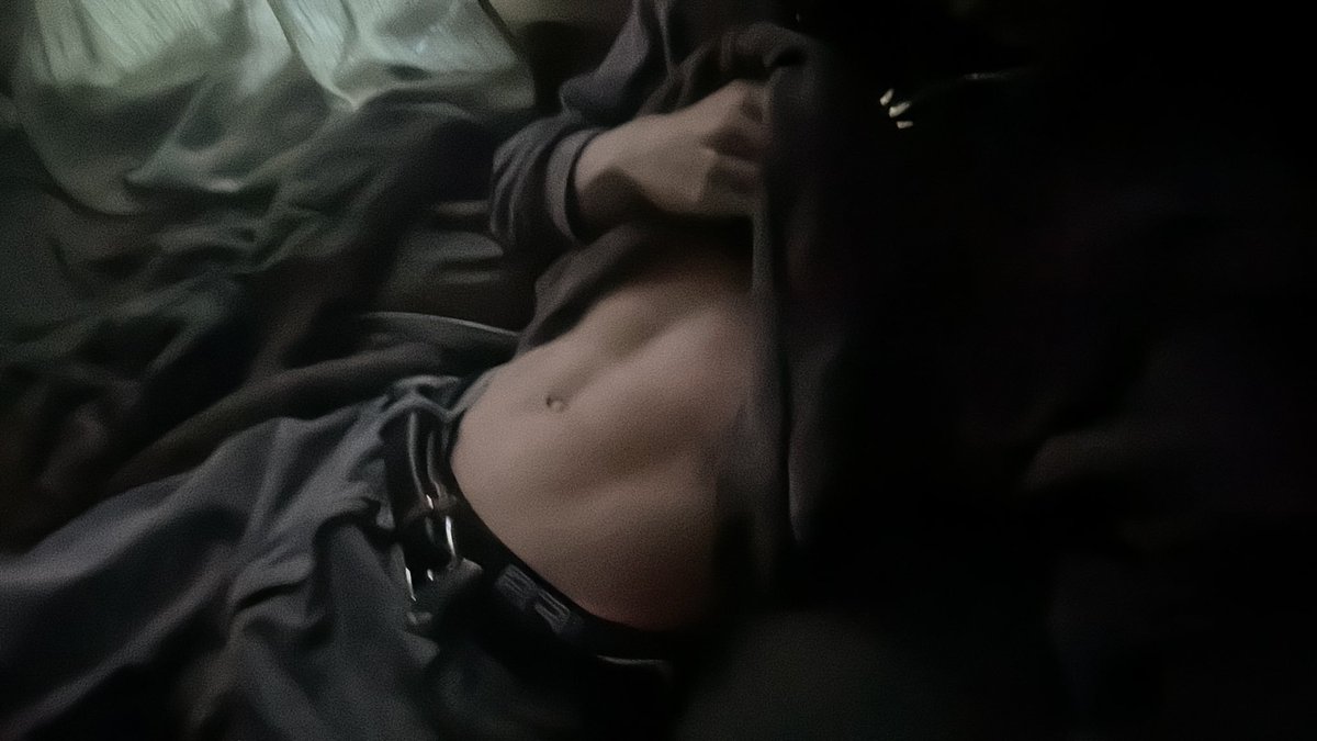winterjin_'s tweet photo. o horário ta permitindo já? https://t.co/n8u84YfGzO