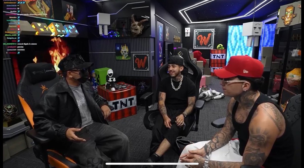 BobaaaEsponja's tweet photo. Blessd, Westcol y Camilo Cifuentes, tres hombres que han sido infieles en algún momento de su vida, en un stream, tratando de justificar la infidelidad. 

JAJAJAJAJAJAJAJAJAJAJAJA descarados. https://t.co/DhJDdefvJr