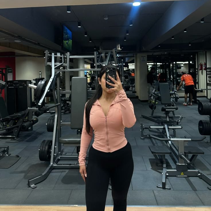 samaninn's tweet photo. good morning

building two things every day:
- a healthier body 
- a wealthier future 

health is the foundation and wealth is the freedom https://t.co/o2pjDW9FeM