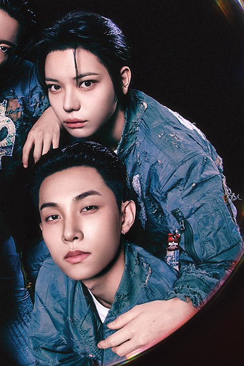 keonhohyul's tweet photo. obeneeer… that one married couple that doesn't know what personal space is 🙂‍↕️ https://t.co/RYaViz9TLK