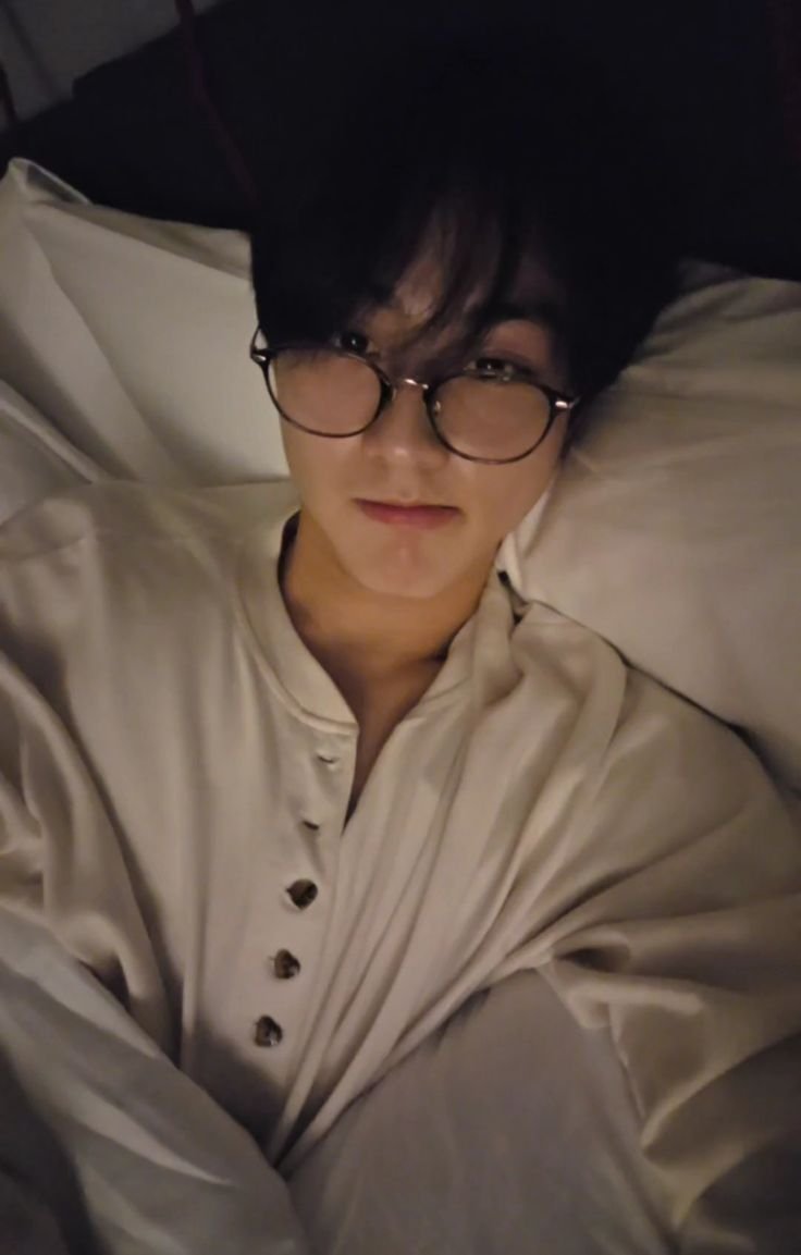 TaurVarn's tweet photo. Nerdola🤓 https://t.co/i3YUowRsVT