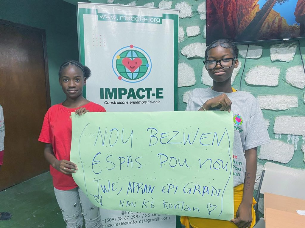 ImpacteHT's tweet photo. Nou se timoun Site Solèy, menm jan ak tout lòt timoun nan peyi a. Nou bezwen bon espas pou nou jwe, aprann, ri epi eksprime tèt nou.

Nou vle grandi nan lanmou, lapè ak kè kontan, nan yon anviwònman kote nou santi nou an sekirite, respekte epi ankouraje.

#IMPACTE #VwaTimounYo https://t.co/hijev33uSF