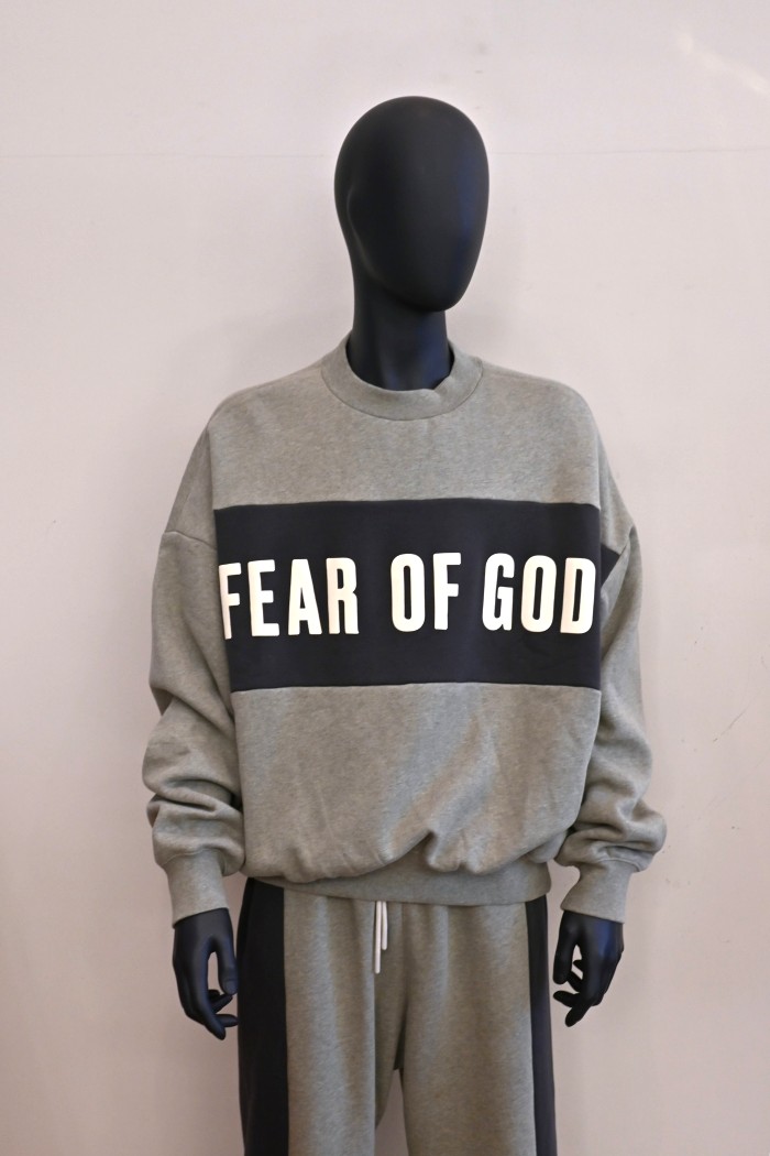 zefirosapporo's tweet photo. FEAR OF GOD ESSENTIALS
CROPPED RELAXED PANELLED SWEATSHIRT/ Seal Heather
https://t.co/Jo816Whq90
#エッセンシャルズ #スウェットシャツ
#フィアオブゴッドエッセンシャルズ
#ゼフィーロ札幌 #ゼフィーロ
#札幌
#sweat #essentials
#fearofgodessentials
#zefirosapporo #zefiro
#sapporo https://t.co/QxUeZrzbt1