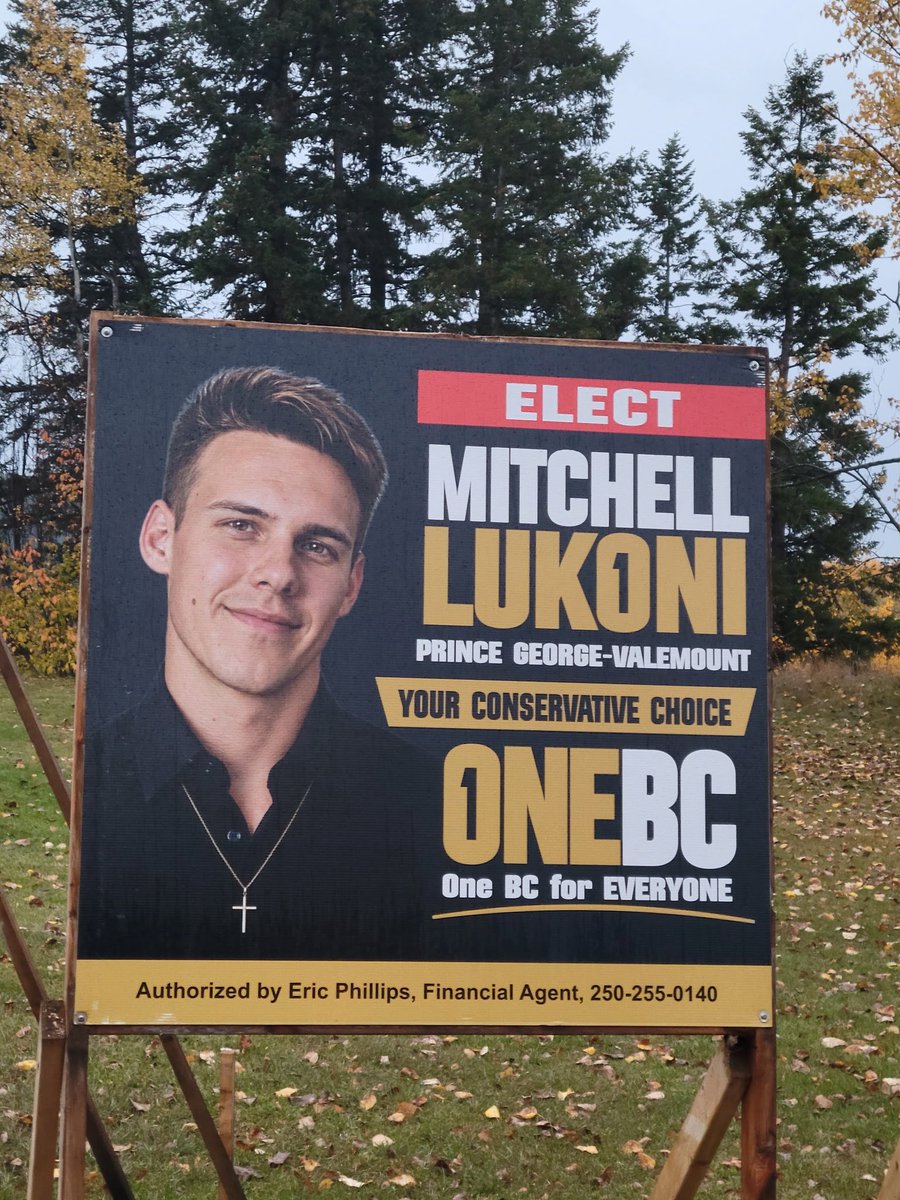 Mitchell_Lukoni's tweet photo. Signs are up across Prince George–Valemount.
From the highway shoulders to front lawns, OneBC is on the ground.
If you want a lawn sign at your place, click the link and we’ll get one to you.
https://t.co/DCg22AR4s8
Elect Mitchell Lukoni. Your conservative choice. One BC for everyone.
#bcpoli