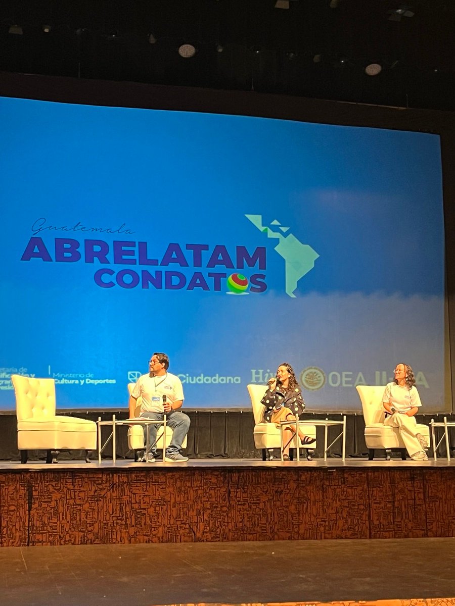 DATAuy's tweet photo. Hoy comenzó otra edición de #ABRELATAM, y este año #Guatemala nos da la bienvenida. Es un privilegio seguir contando con este encuentro, pero sobretodo esta comunidad de #DatosAbieros latinoamericana. https://t.co/GOpuODvQrv