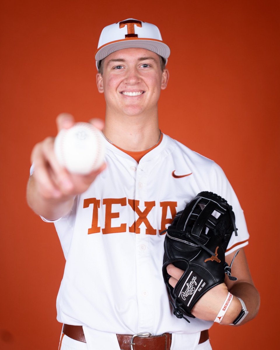 JackPostma44's tweet photo. Committed 
Hook em 🤘

@TexasBaseball https://t.co/c3K9gdfxCi