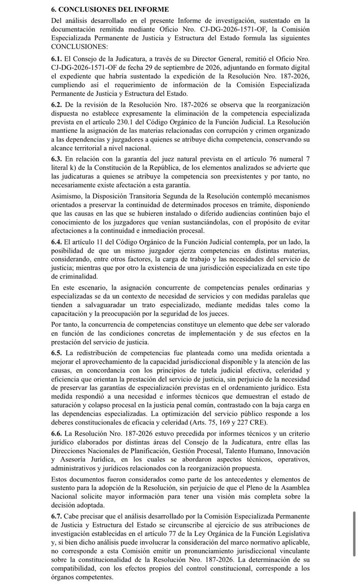 MG_MOLINAM's tweet photo. La sorpresa del feriado: Una burla más para el país. 

Sin comparecencias, sin análisis de documentación, sin que se requiera la información que solicitamos, ya está el informe sobre la eliminación de juzgados anticorrupción. Para ellos todo está bien, pese a que la ley (COIP) establece la competencia para sustanciar ciertos delitos, por parte de jueces anticorrupción, una simple resolución eliminó una disposición legal. 

El descaro volviéndose costumbre en la mayoría gobiernista.