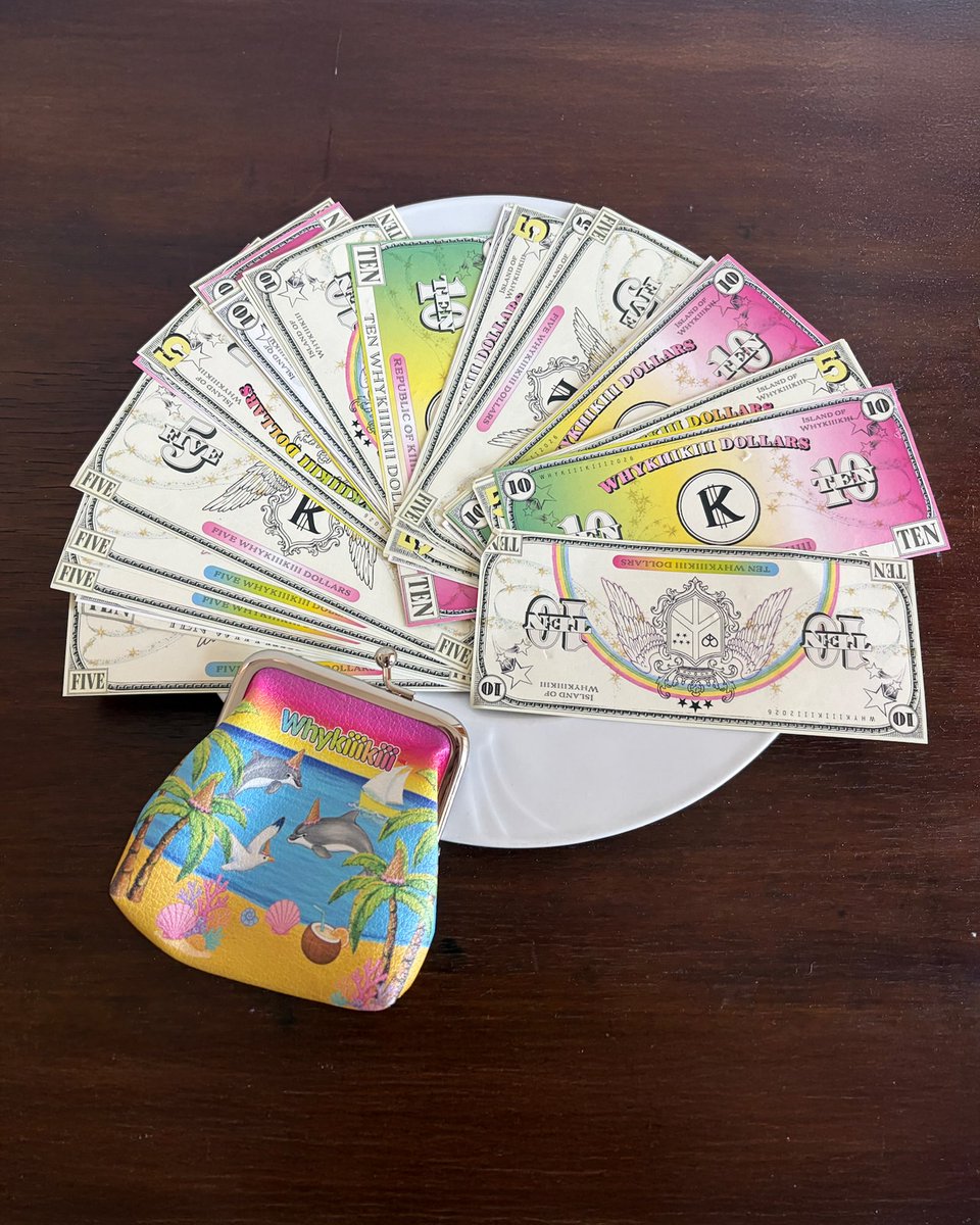 y2kiiidz's tweet photo. i dont think people are appreciating KiiiKiii creative direction enough, all this discourse behind KiiiKiii's budget when it's actually the creatives team who works hard behind their hand-made art project https://t.co/VJ7Pa6JVxX
