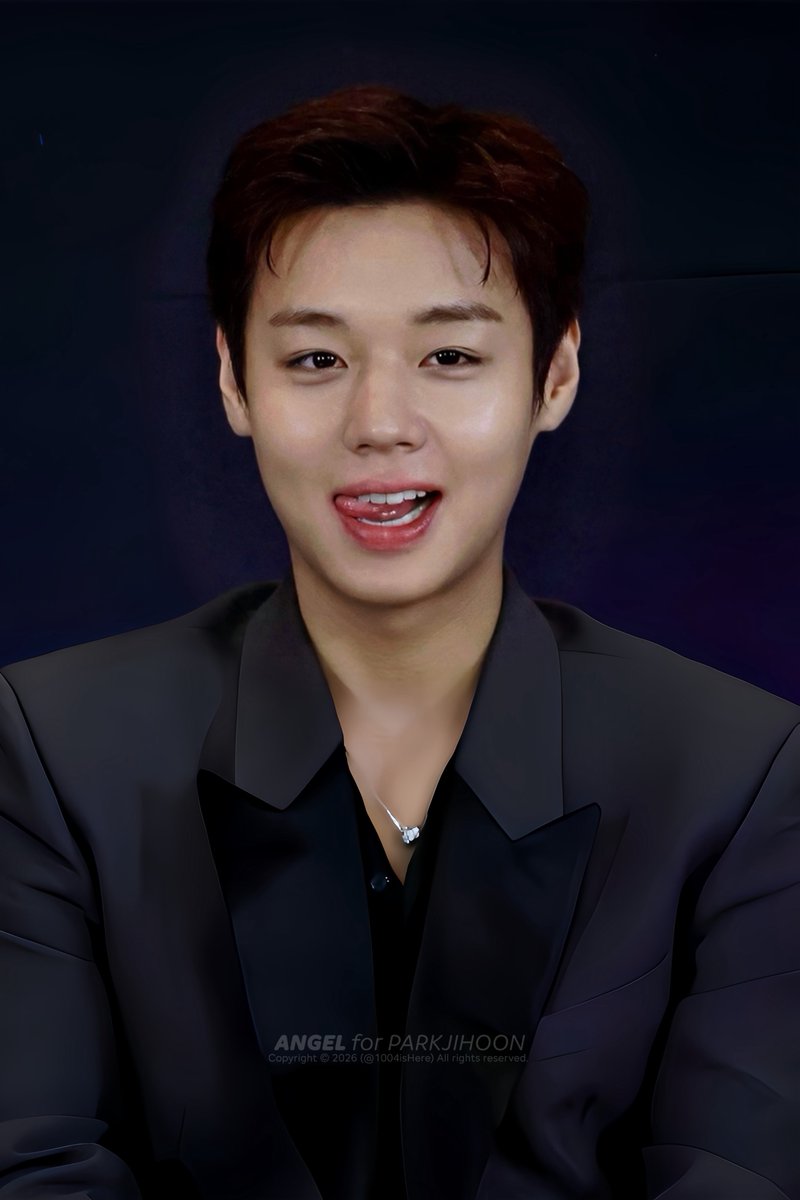1004isHere's tweet photo. 261007 부일영화상 

미모가말안되 

-
#박지훈 https://t.co/EC6bg96bZJ