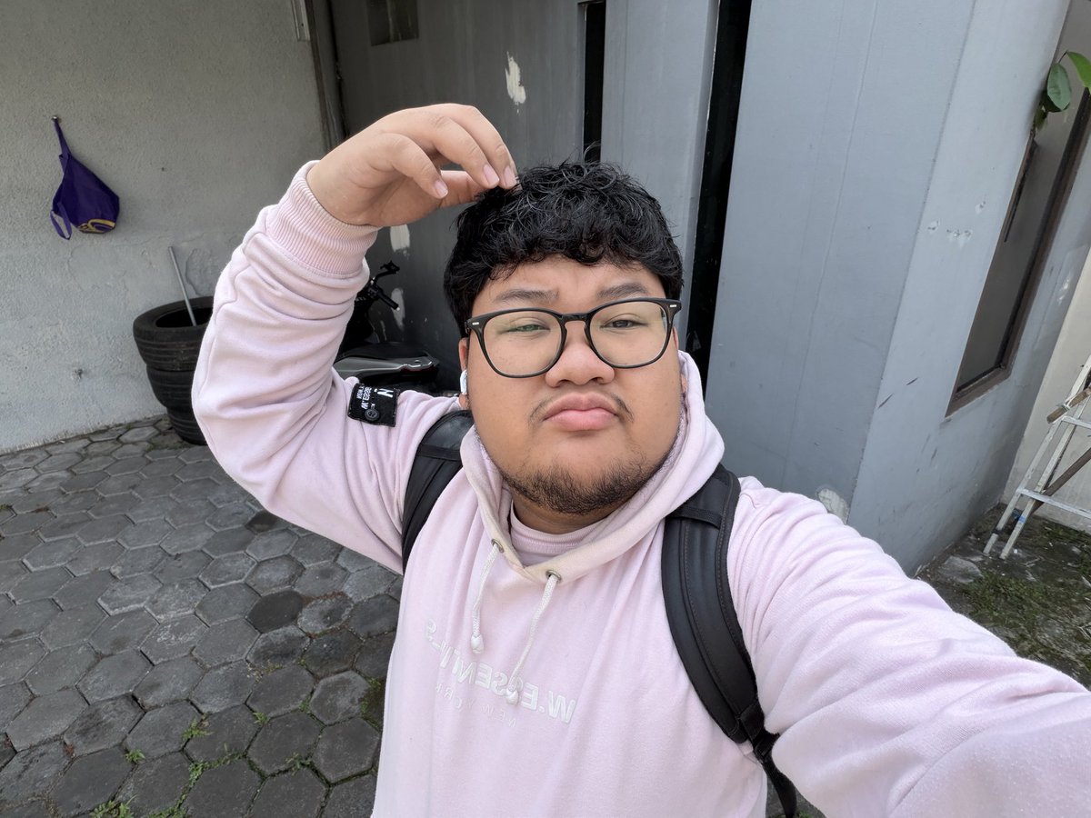 rrrelannndd's tweet photo. day 4 cogs https://t.co/QCiBgBejfa