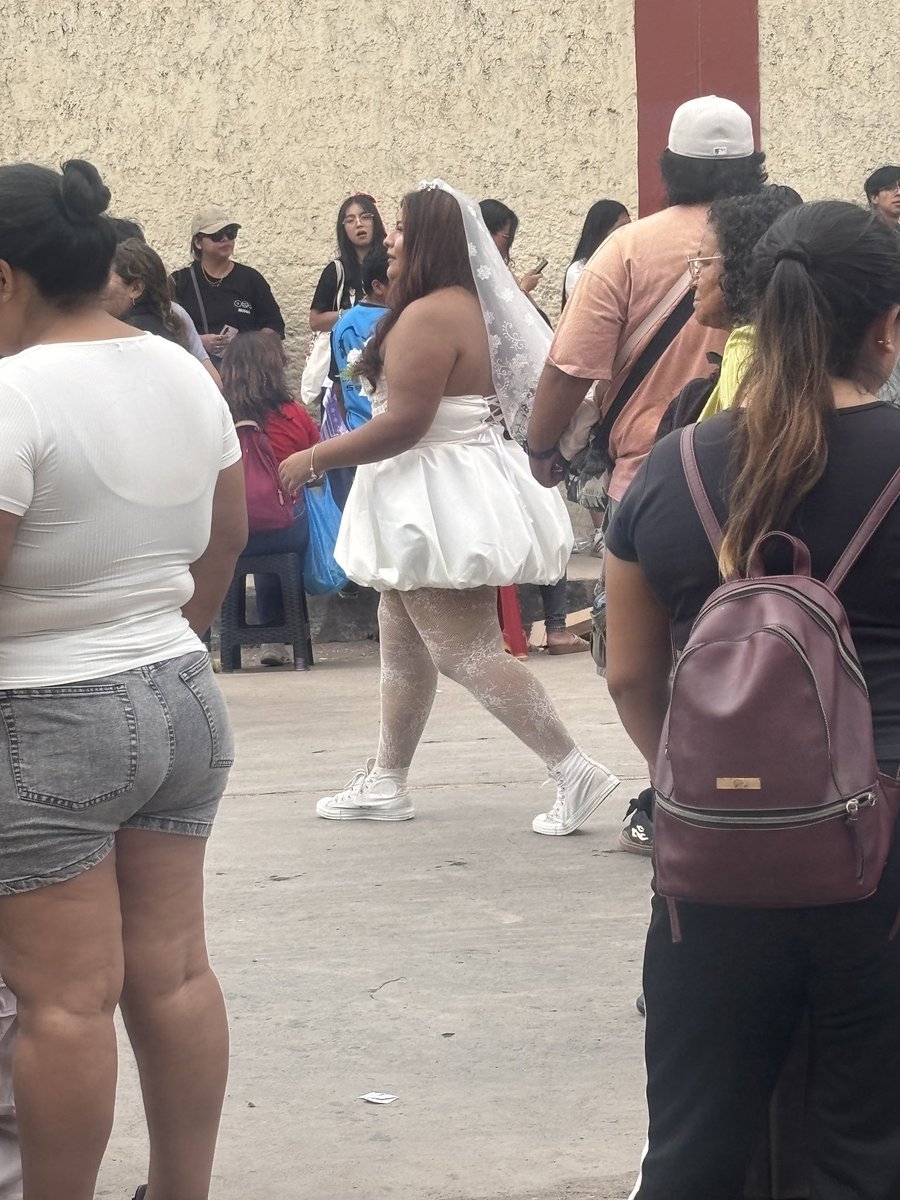 OctavioIsmbp's tweet photo. @Yow_bara999 @vtae_nojado Perú no solo es un país inseguro, también muy feo, genéticamente y geográficamente. https://t.co/CkZDxJNLqS
