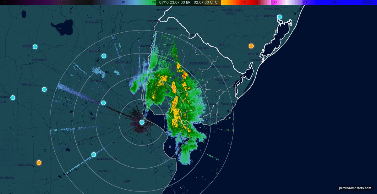 Leodavidromero's tweet photo. Fuerte inestabilidad muestra el satelite en este momento , ademas el radar ezeiza muestra intensas lluvias acompañado por fuertes tormentas . https://t.co/6Ne7RJFnvf
